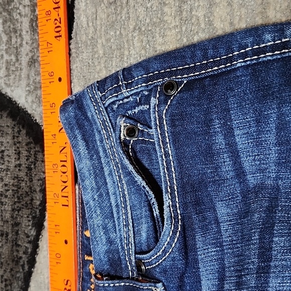 ROCK REVIVAL CHARLOTTE BLACK SEQUINS RHINESTONES EASY-FIT BOOT-LEG DENIM JEAN - Picture 6 of 16